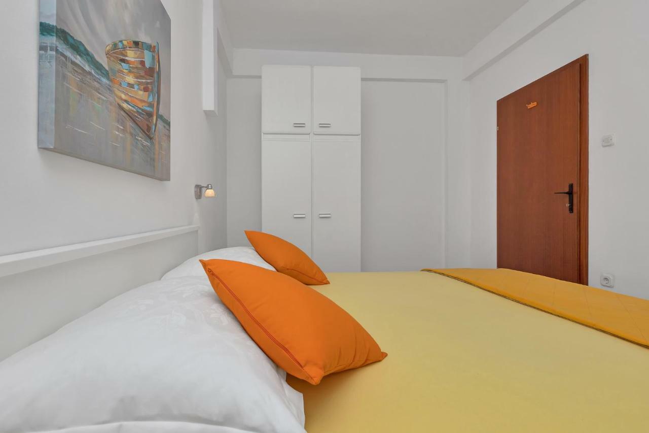 Apartments Smiljka มาคาร์สกา ภายนอก รูปภาพ